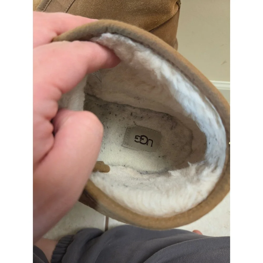 UGG Neumel Snapback Chestnut Suede Sheepskin Boots Mens Size 12 G0YRHM9A